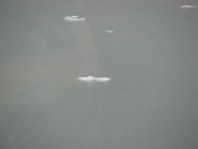 It ranges from 5-30 km (3-20 miles) wide.