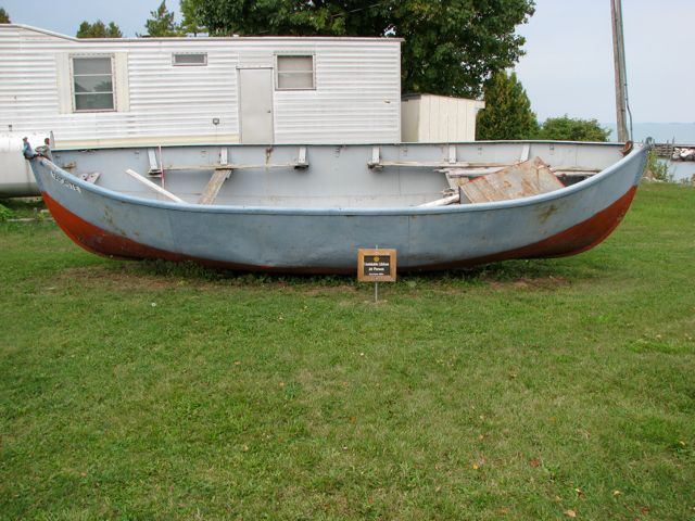 Usinkable Boat 20 person